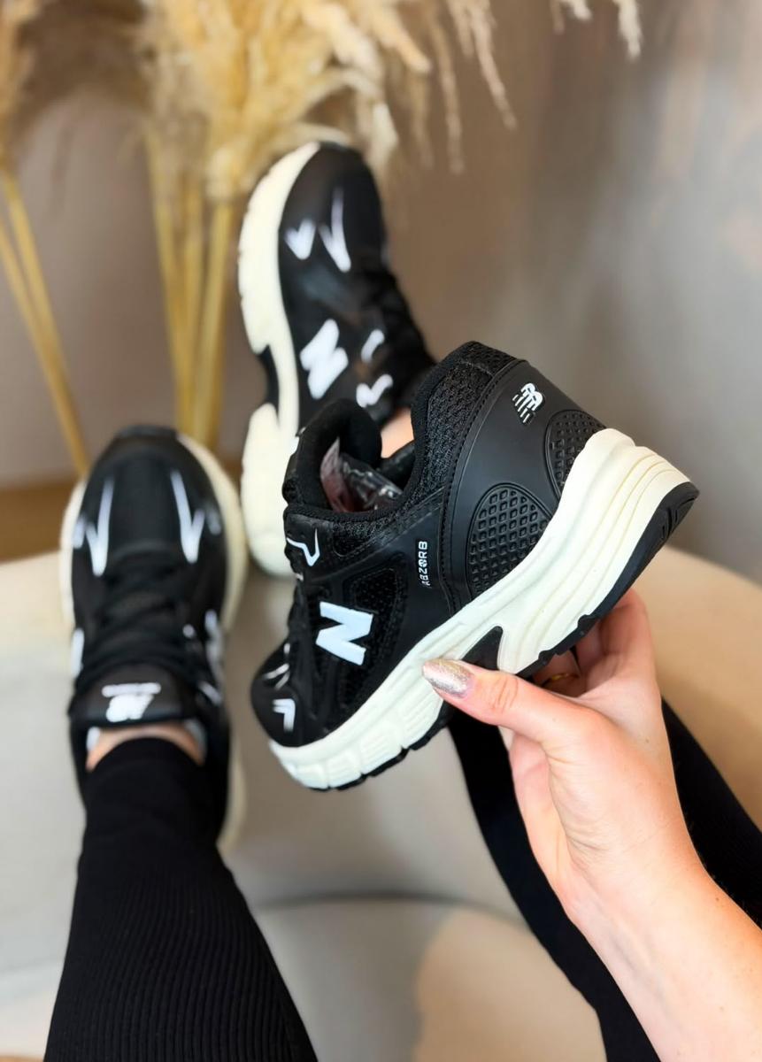 tenis 9060 PRETO